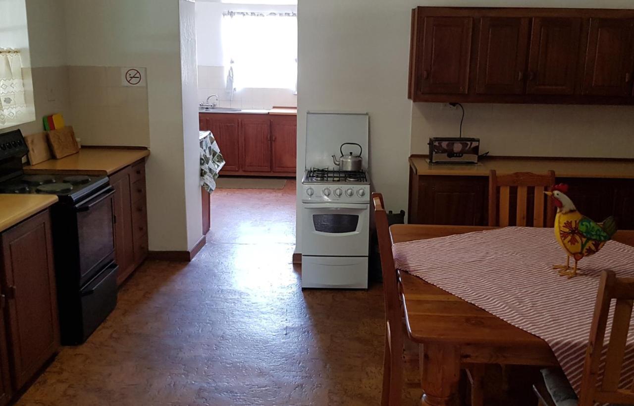 Carlton Heights Guesthouse Middelburg  Bagian luar foto